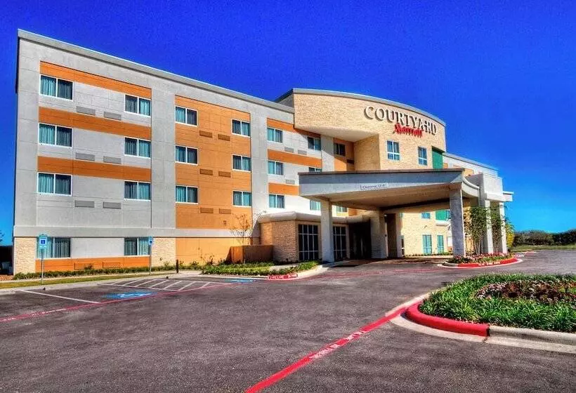 Hotelli Courtyard By Marriott San Marcos