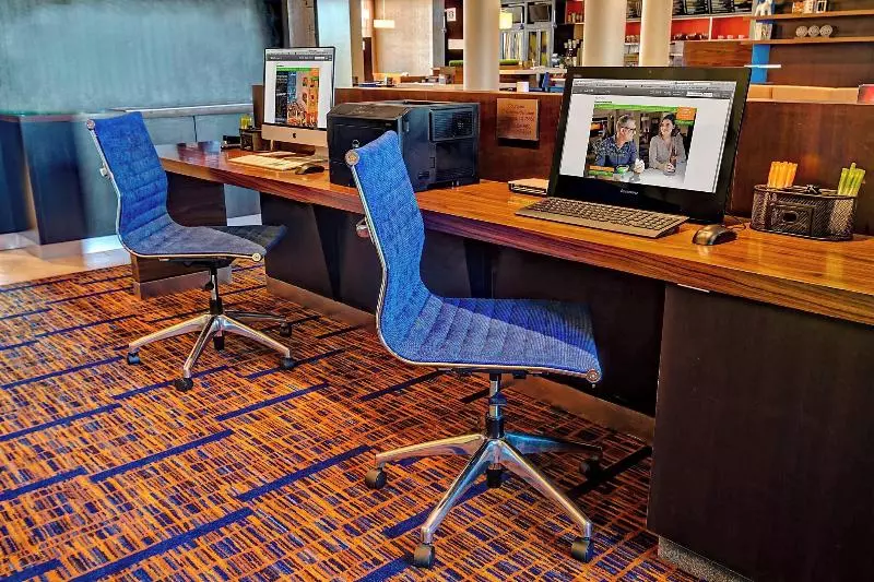 Hotelli Courtyard By Marriott San Marcos