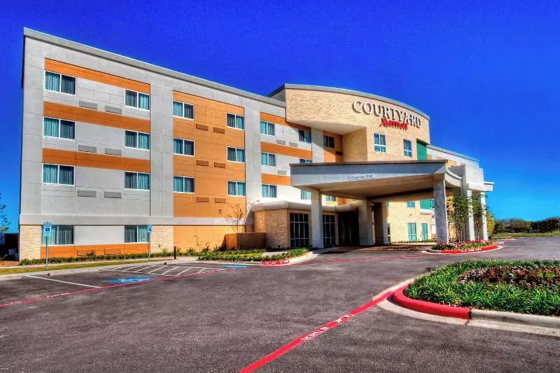 Hotelli Courtyard By Marriott San Marcos