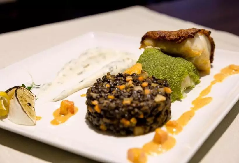 Отель Desilva Premium Opole