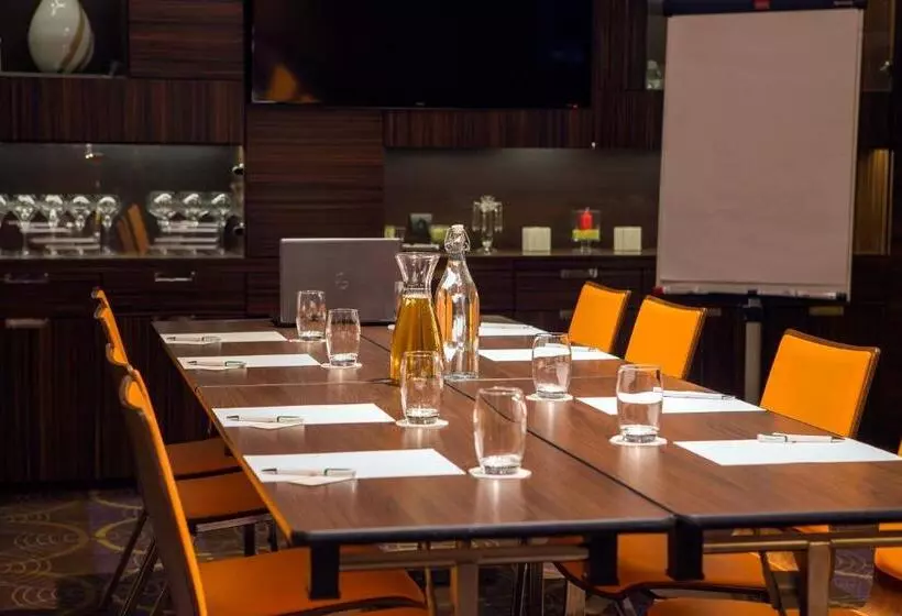 Отель Desilva Premium Opole