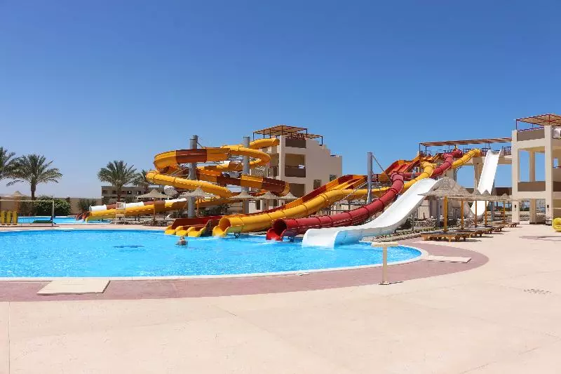 هتل El Karma Beach Resort & Aqua Park - Hurghada