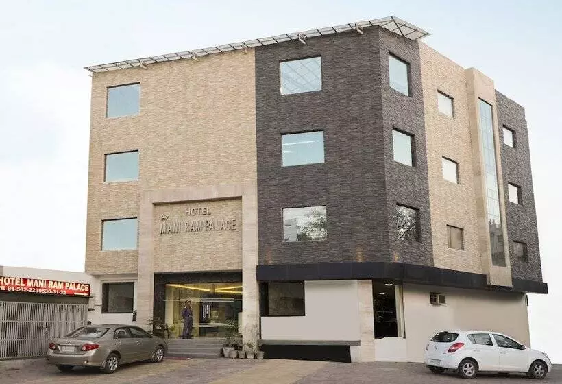 Hôtel Maniram Palace