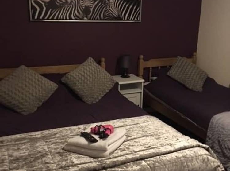 호텔 Hathway House Accommodation