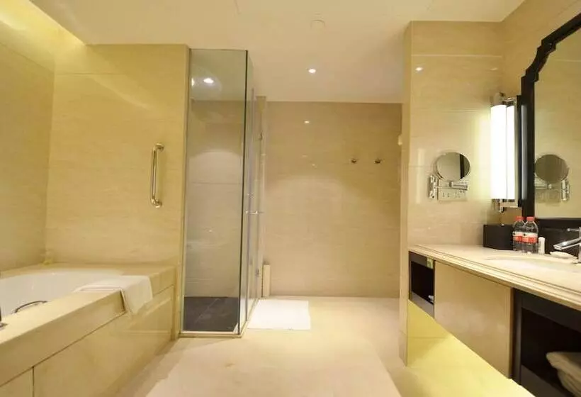 Hotel Holiday Inn Airport Guangzhou By Ihg