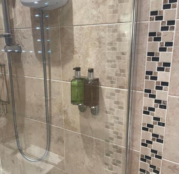 בית מלון כפרי North Crest