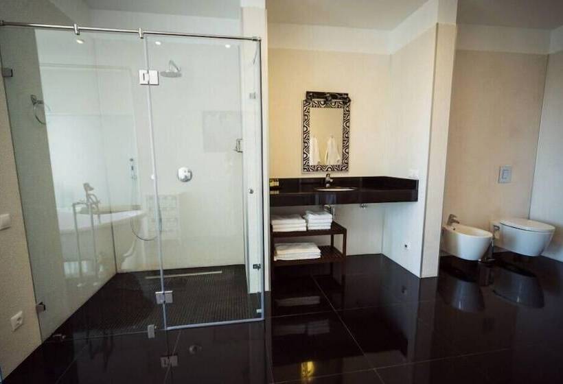 فندق Ost West Club