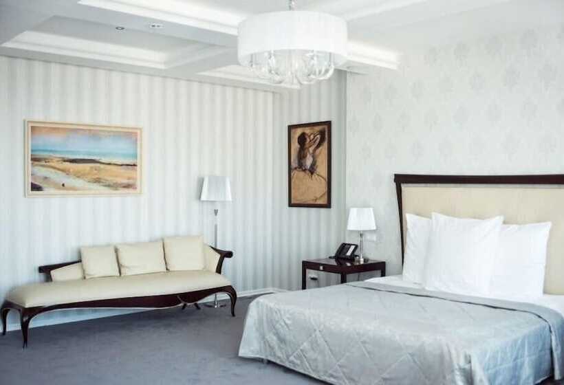 فندق Ost West Club