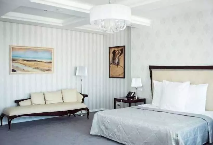 فندق Ost West Club