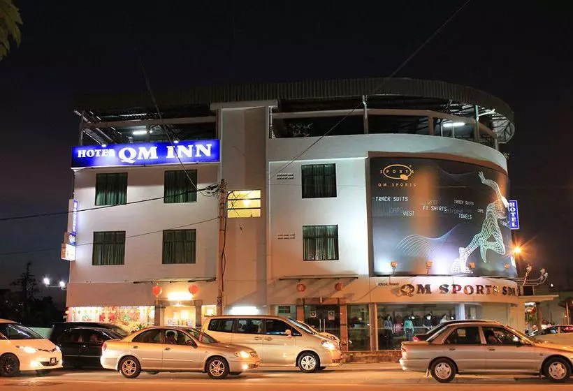 Hotel Qm Inn