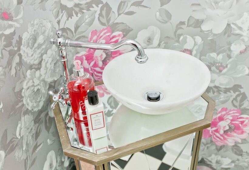 Hotel The Rosebery Boutique