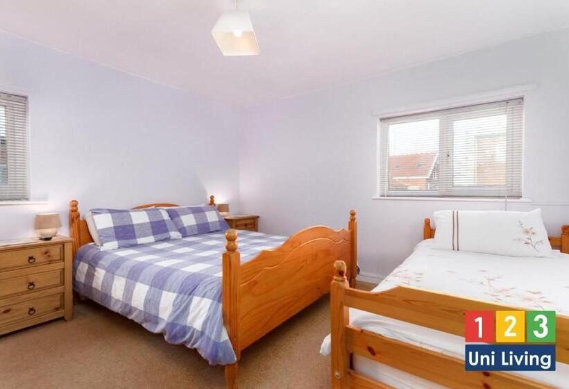 Le Papillon Hotel Blackpool