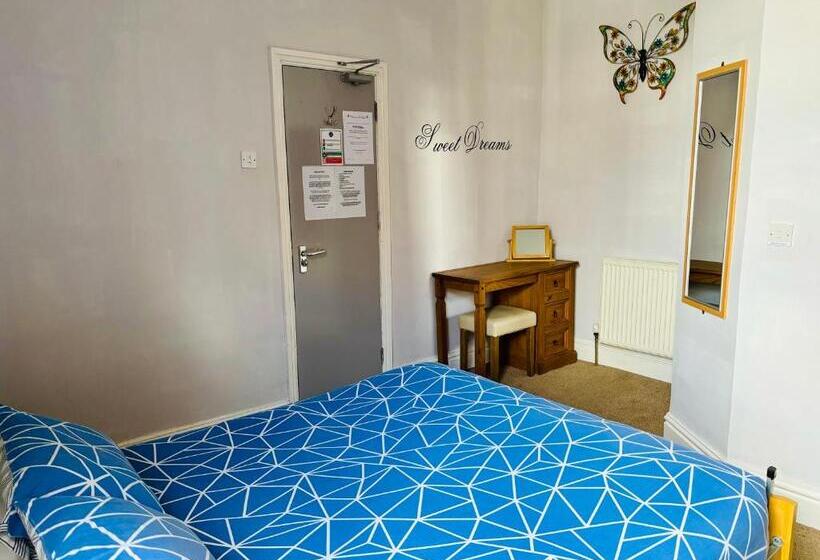 Le Papillon Hotel Blackpool