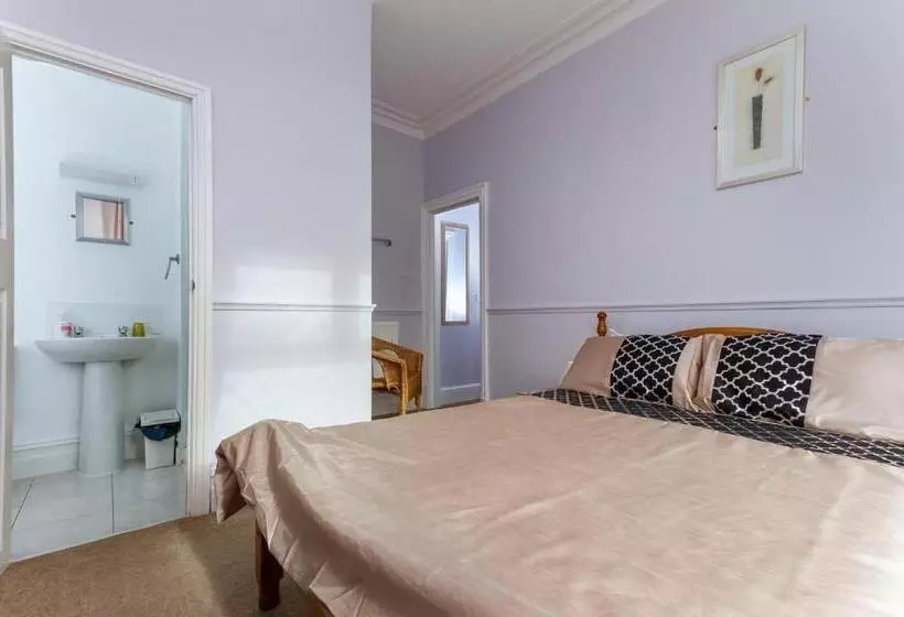 Le Papillon Hotel Blackpool