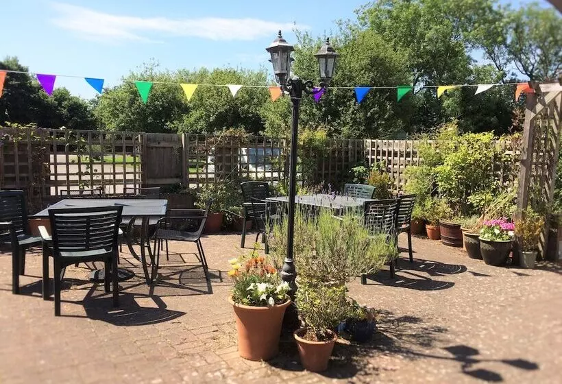 پانسیون Anchor Inn