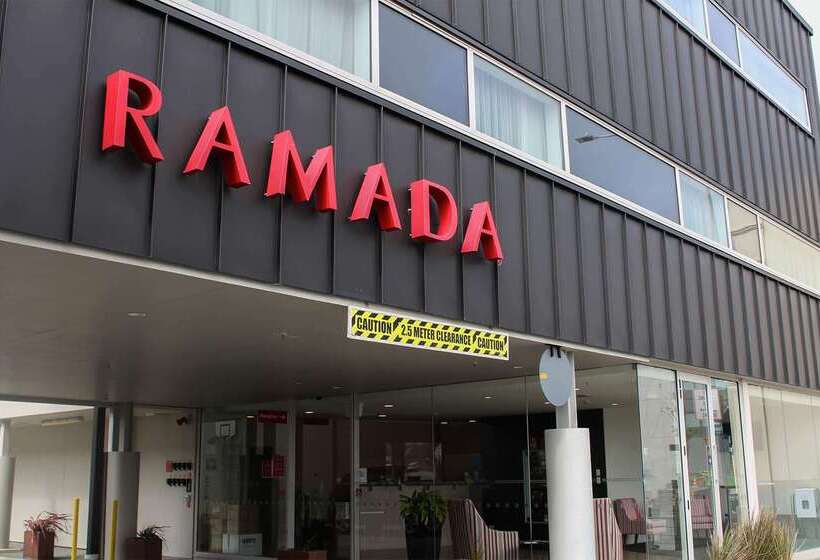 Ramada Suites By Wyndham Christchurch City