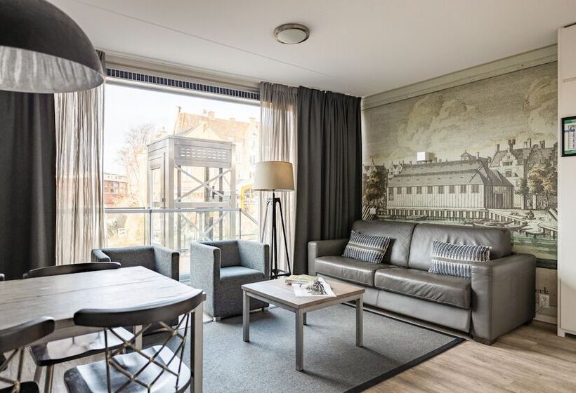 Yays Amsterdam Prince Island By Numa