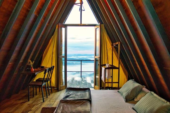 Otel The Backyard Balangoda