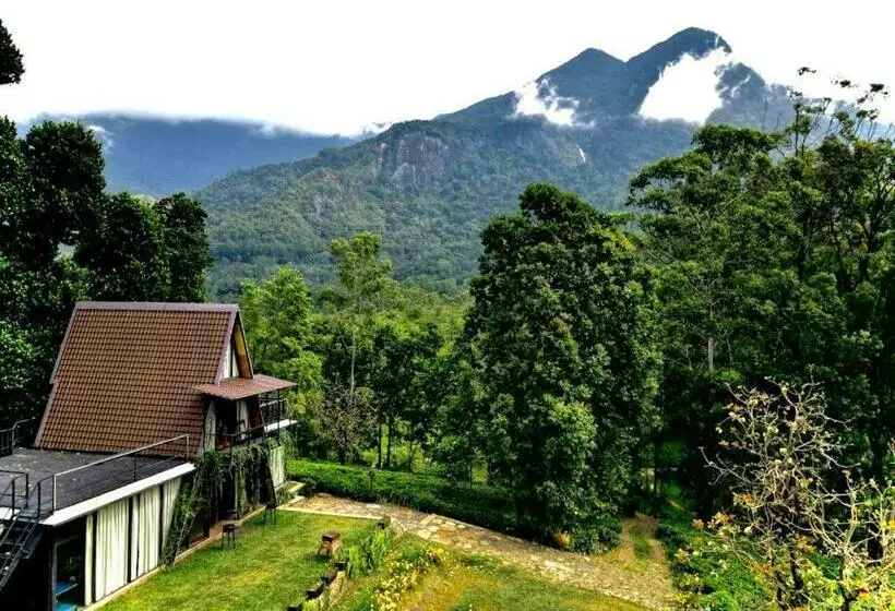 Hotelli The Backyard Balangoda