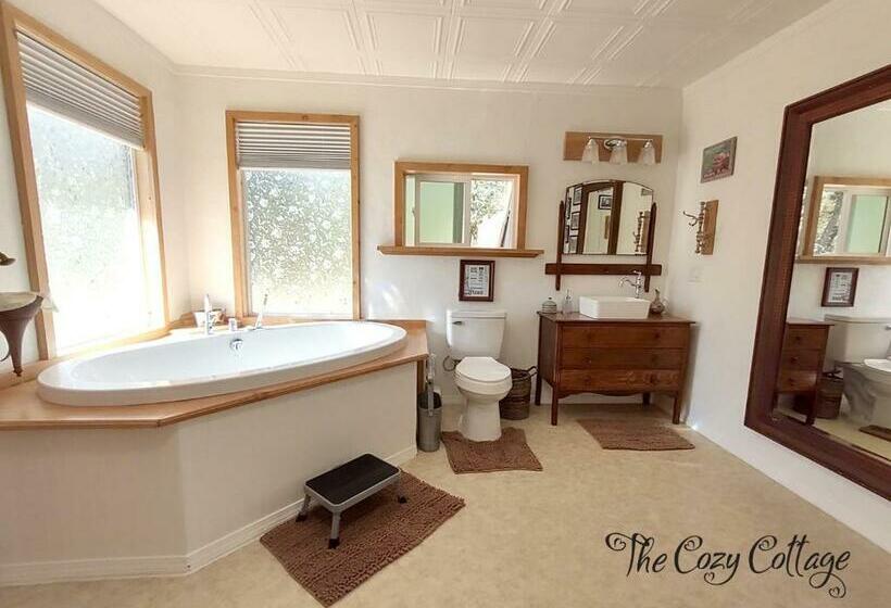 بنسيون Cozy Cottage