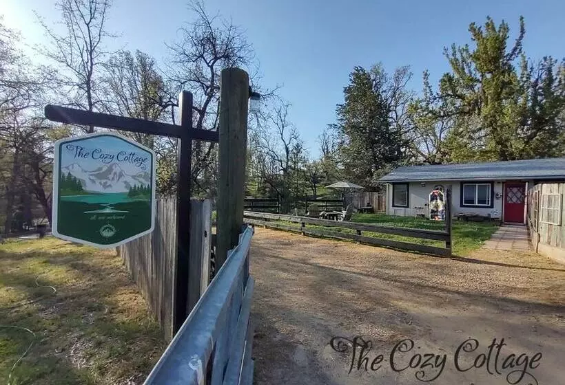 Majatalo Cozy Cottage