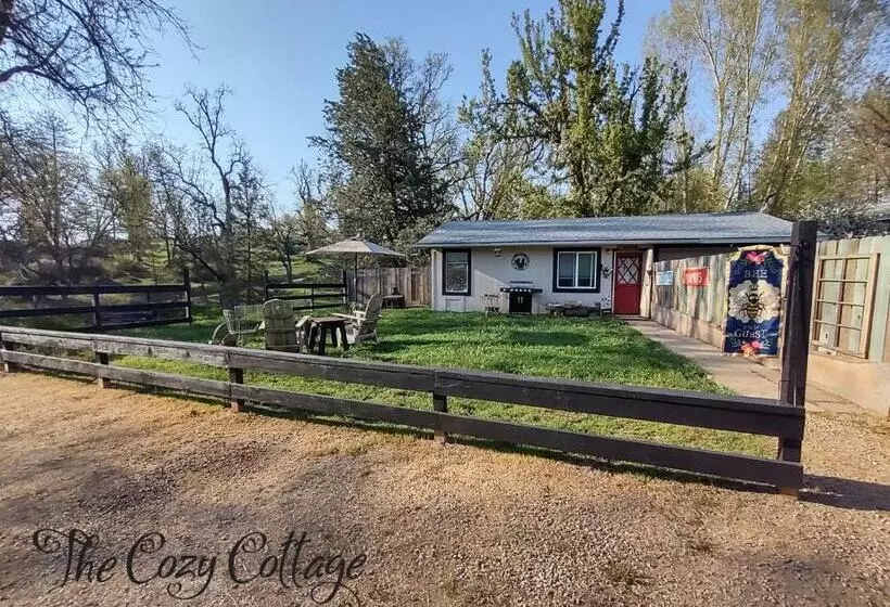 Majatalo Cozy Cottage