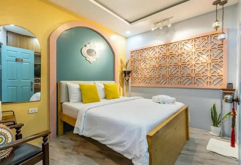 Rain Airport Bed And Breakfast