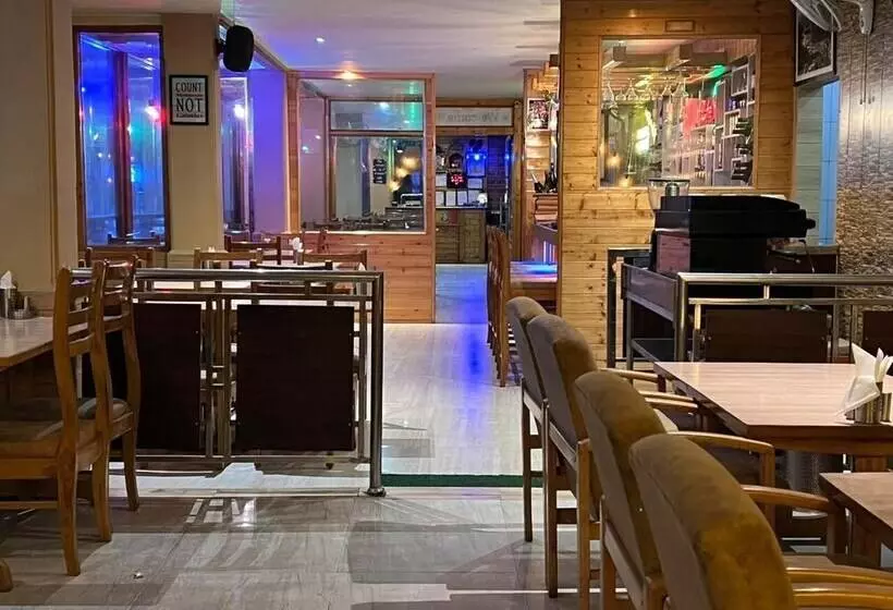 ホテル Little Italy Inn