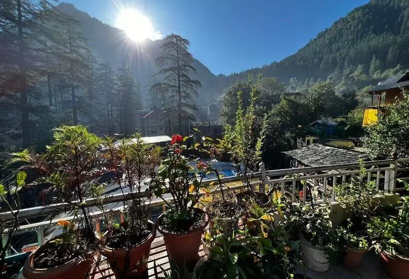 ホテル Little Italy Inn