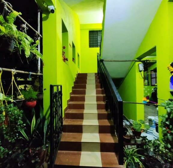 Pensão Tropical Inn