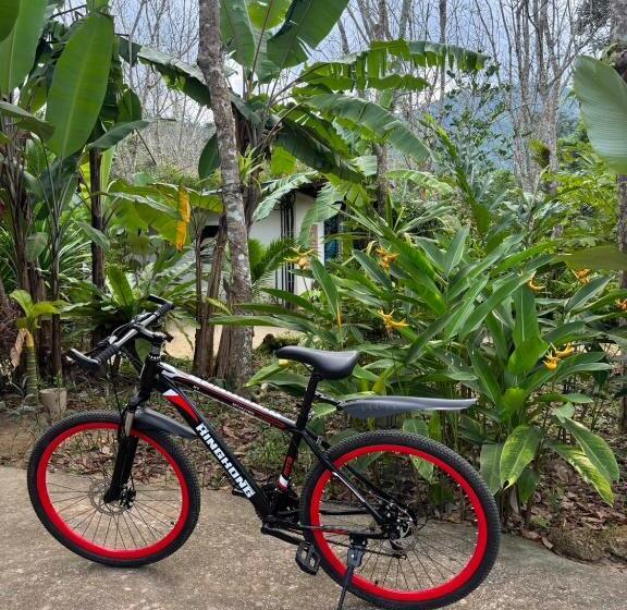 酒店 Baansuan Suksangob Farm Stay