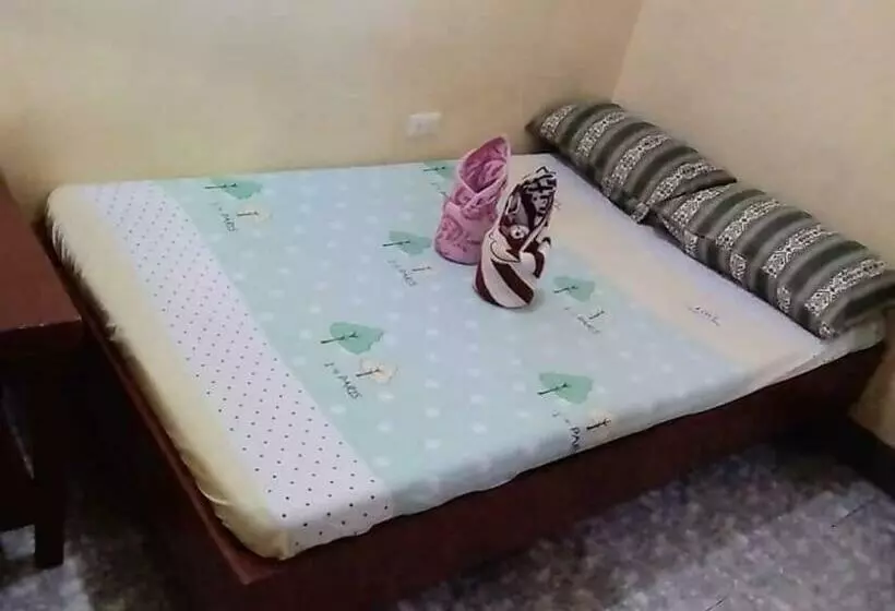 ホテル Livin S Inn Tuguegarao