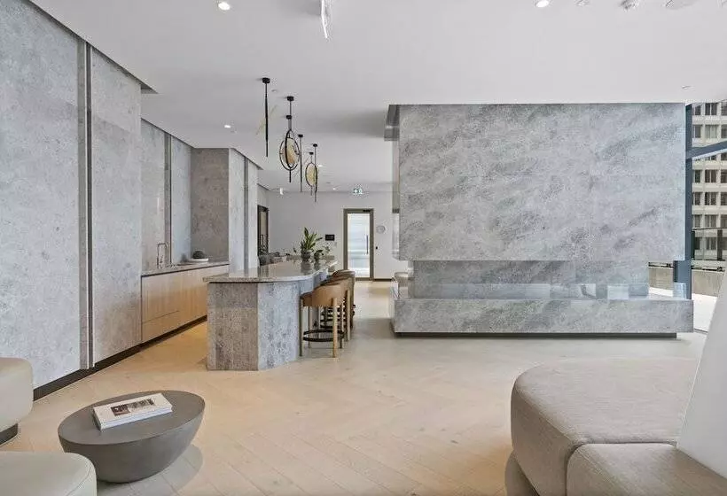 هتل Aspire Melbourne