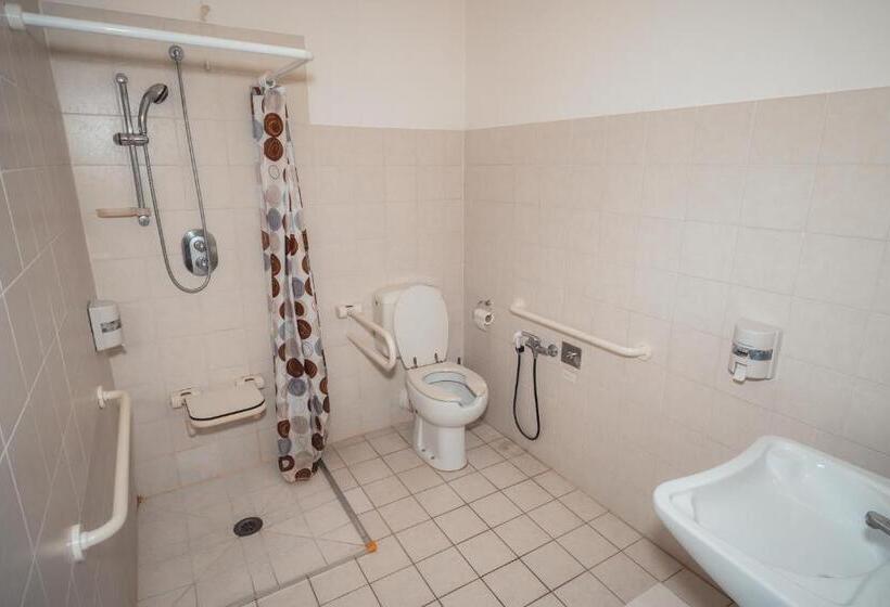 بنسيون Affittacamere L Alunno