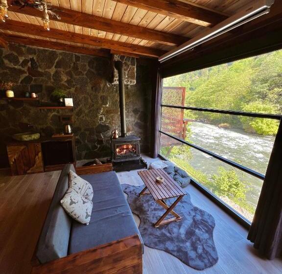 Aamiaismajoitus (B&B) Vadivor Suit