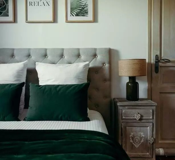 Hotelli Domaine Des Lumieres