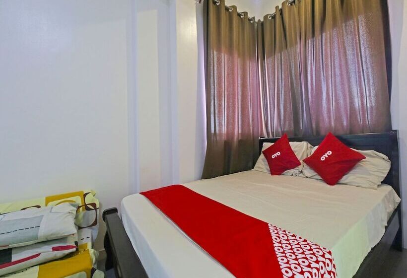 Отель Bernbon Condominiuim Manila