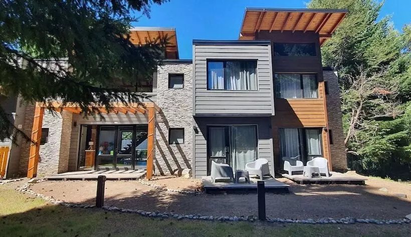 تختخواب و صبحانه Hygge Haus