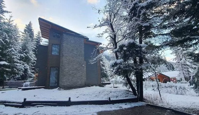 تختخواب و صبحانه Hygge Haus