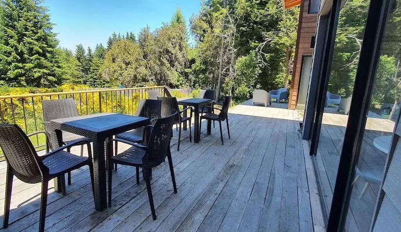 تختخواب و صبحانه Hygge Haus