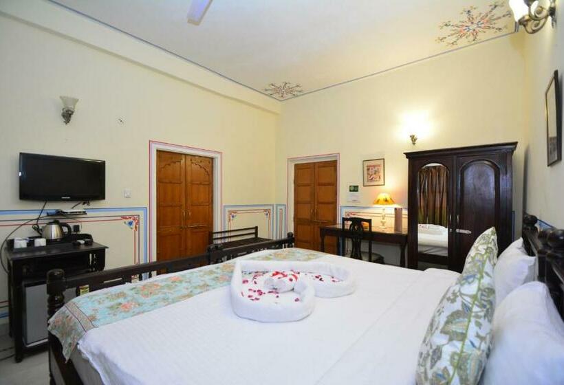 تختخواب و صبحانه Jaipur Vintage House