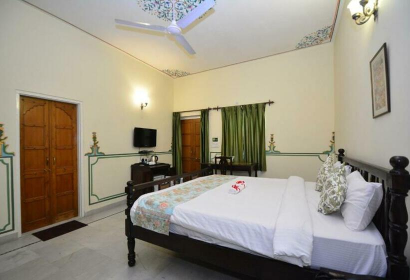 تختخواب و صبحانه Jaipur Vintage House