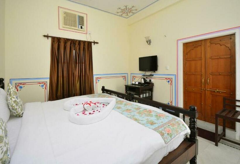 تختخواب و صبحانه Jaipur Vintage House