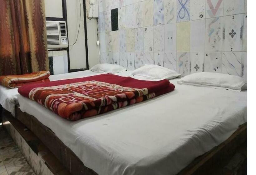 هتل Darpan By Wb Inn