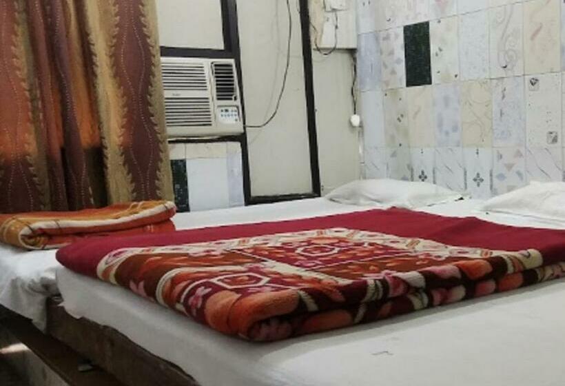 هتل Darpan By Wb Inn