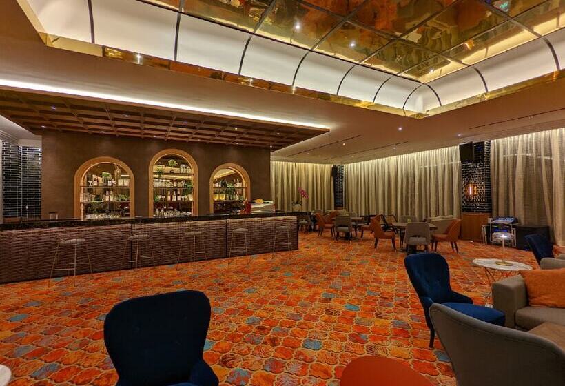 호텔 Grand Zuri Lubuklinggau