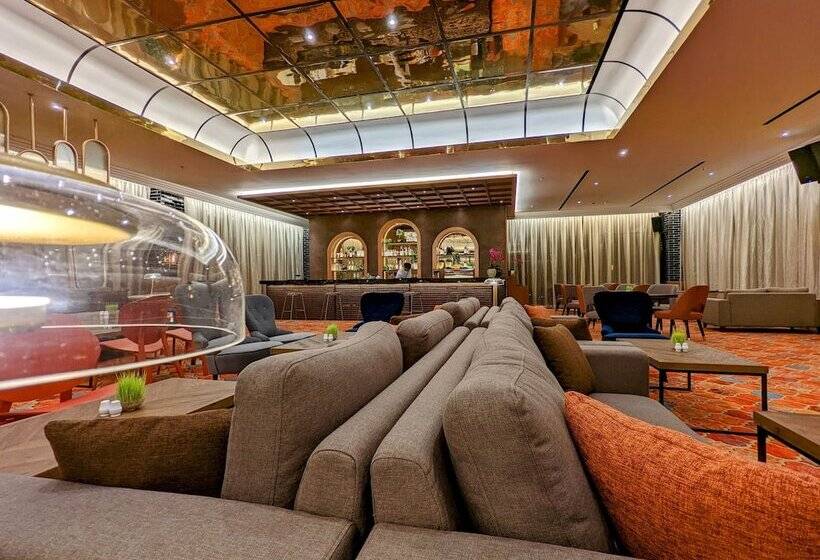 호텔 Grand Zuri Lubuklinggau