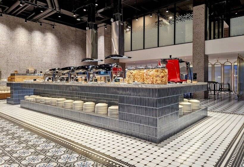 호텔 Grand Zuri Lubuklinggau