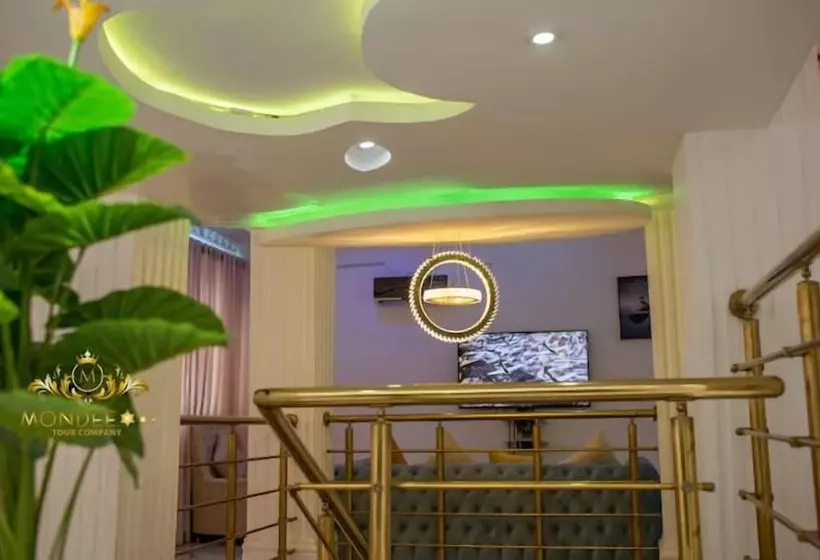 هتل Mondeestars Luxury Home