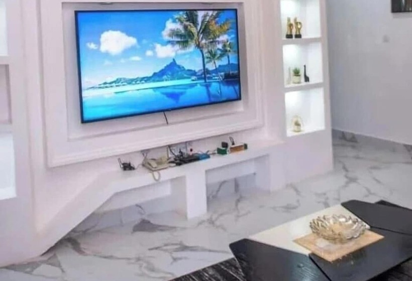 هتل Mondeestars Luxury Home